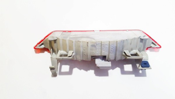 12V18W Toyota Yaris 1999 Papildomas stop zibintas - Thumbnail 2