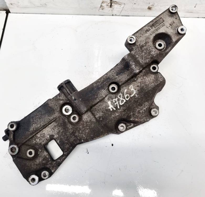 9661310080 Land-Rover Freelander 2007 Engine Mount Bracket and Gearbox Mount Bracket