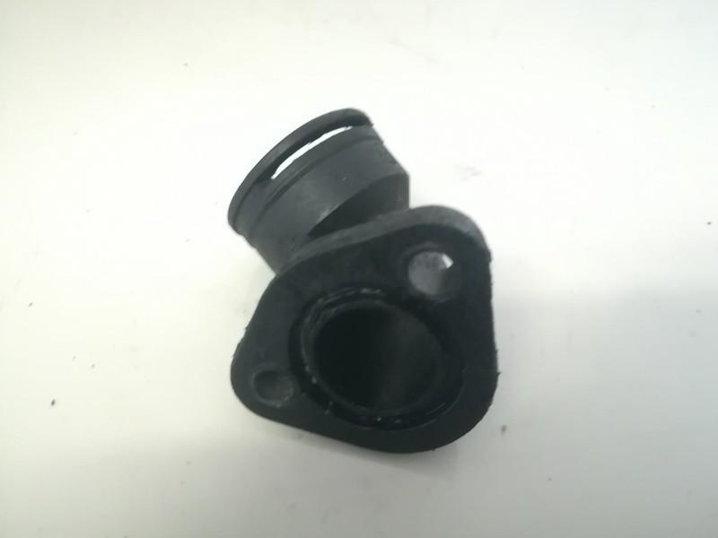 028103111A Volkswagen Golf 1994 Kołnierz układu chłodzenia (pokrywa obudowy termostatu układu chłodzenia silnika) - Thumbnail 2