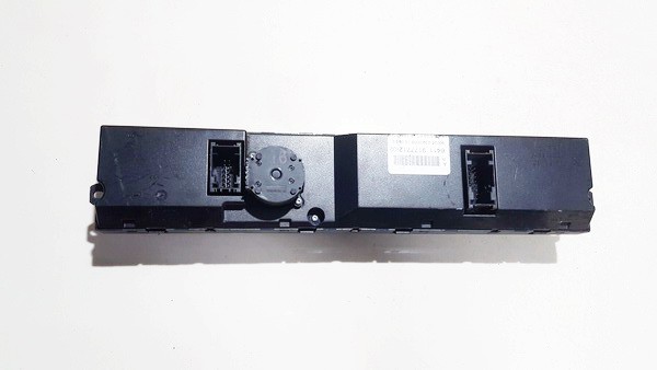 6411917771202 BMW 5-Series 2005 Climate Control Panel (heater control switches) - Thumbnail 2