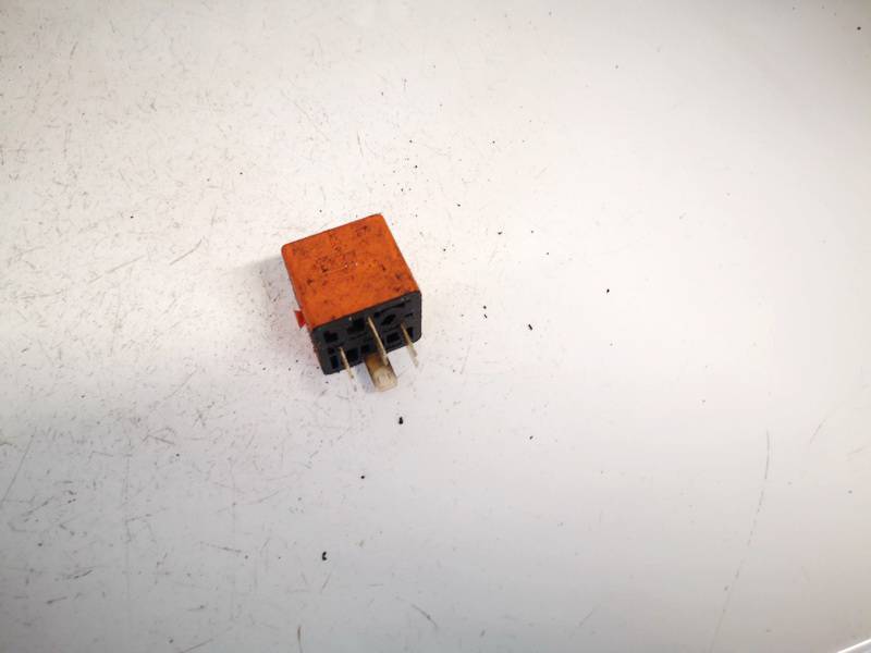 0332019456 BMW 3-Series 2002 Relais, Arbeitsstrom