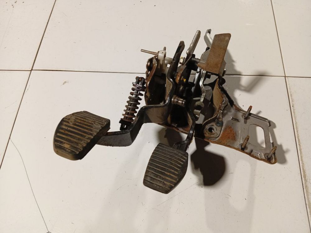 Citroen C4 Picasso 2008 Pedal work, Brake pedal, Pedal bracket, Clutch pedal