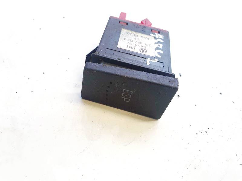 3B0927134A Volkswagen Passat 2001 ESP Switch Button
