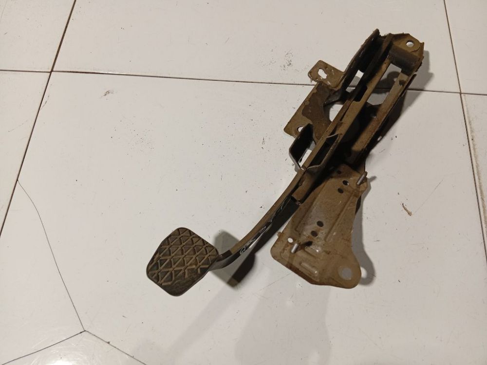 Mazda 3 2007 Pedalwerk Bremspedal Pedalhalter Kupplungspedal