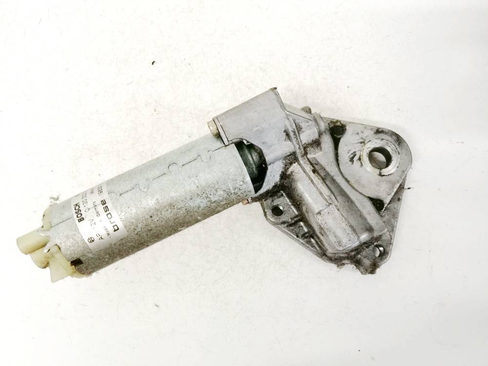 0130002532 Opel Omega 1995 Seat Motor Regulator - FRONT LEFT