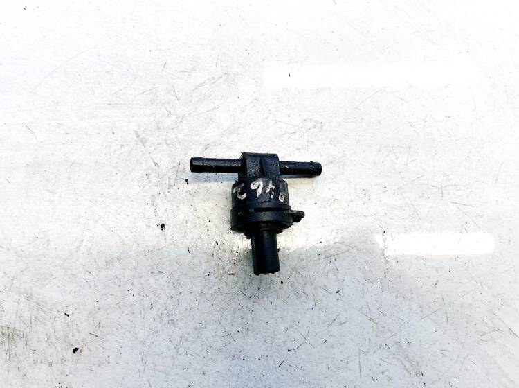 038906081D Used FUEL RAIL HIGH PRESSURE SENSOR Opel Vivaro 2001 1.9L