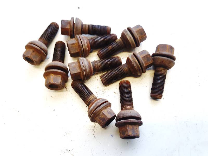 Volkswagen Sharan 2004 Riteņu skrūvju komplekts