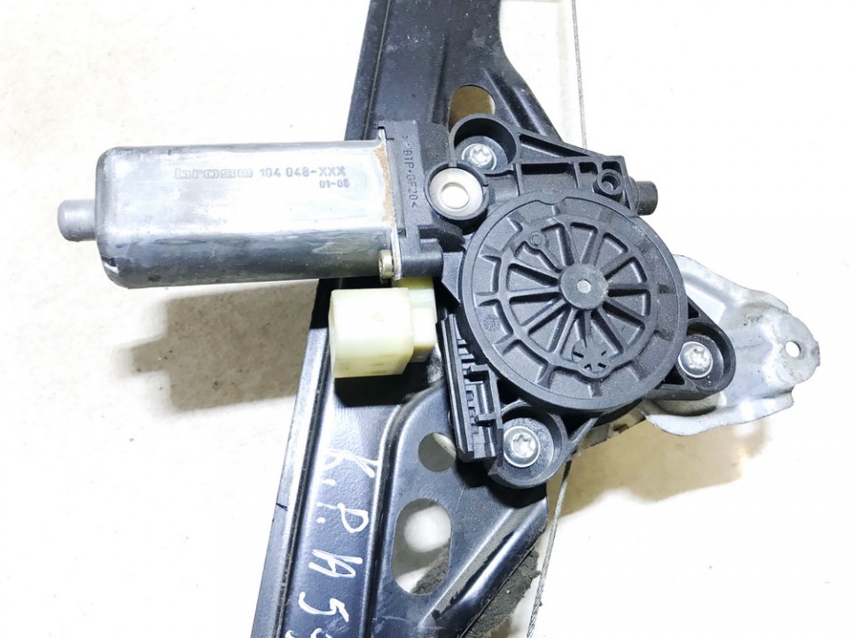 0130822008 Mercedes-Benz C-CLASS 2002 Duru lango pakelejo varikliukas G.K.