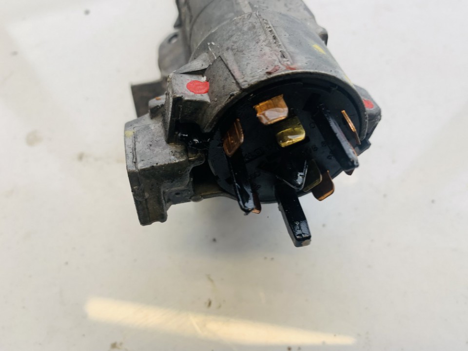 4B0905851B Audi A4 1997 Ignition Barrels (Ignition Switch) - Thumbnail 2
