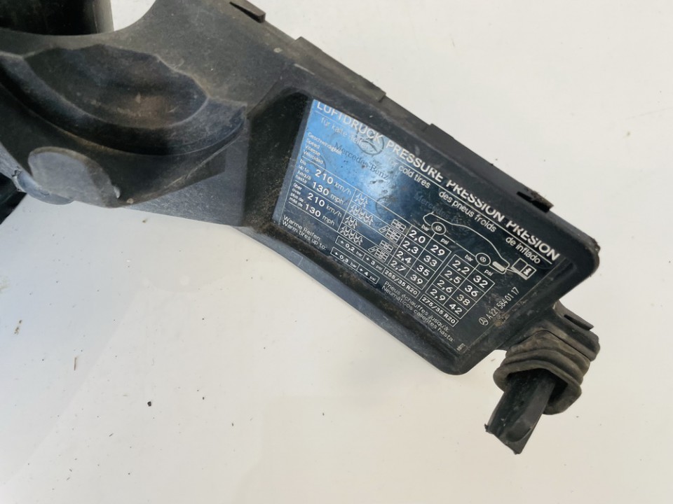 a2216300067 a2215840117, 84040300 Fuel door Gas cover Tank cap (FUEL