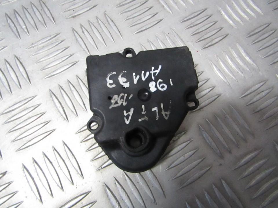 52402599 Alfa-Romeo 156 1998 Heater Vent Flap Control Actuator Motor - Thumbnail 3