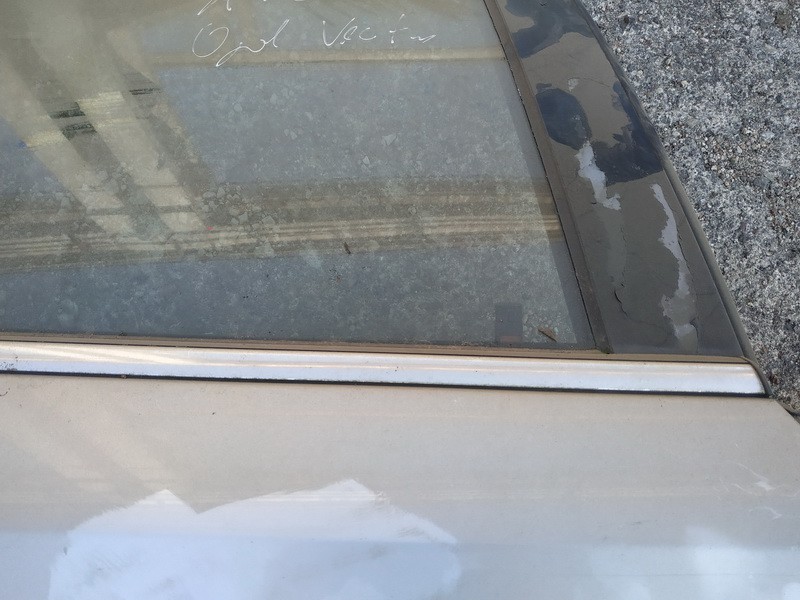 Opel Vectra 2002 Durvju stikla sloksne - AIZMUGURE PA LABI - Thumbnail 2