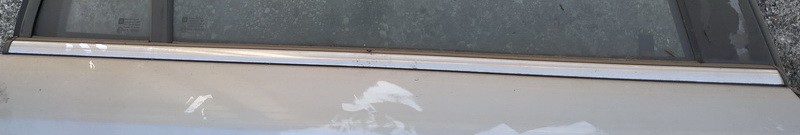 Opel Vectra 2002 Durvju stikla sloksne - AIZMUGURE PA LABI