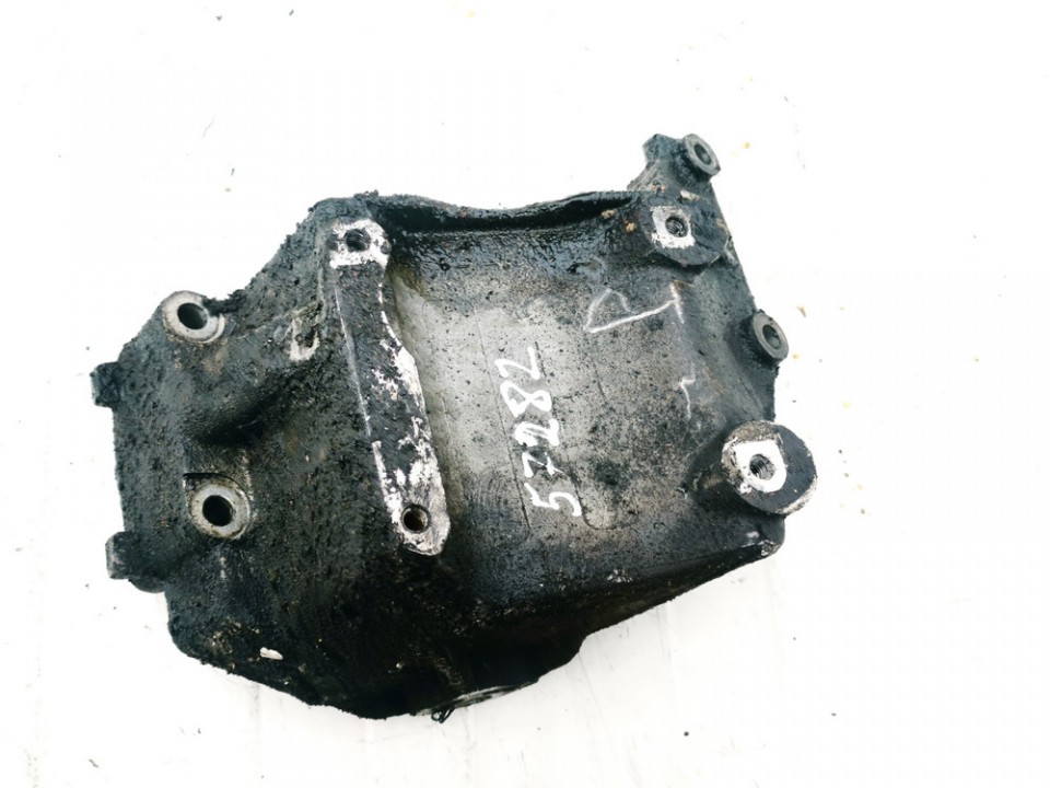 Alfa-Romeo 156 1999 Engine Mount Bracket and Gearbox Mount Bracket - Thumbnail 3