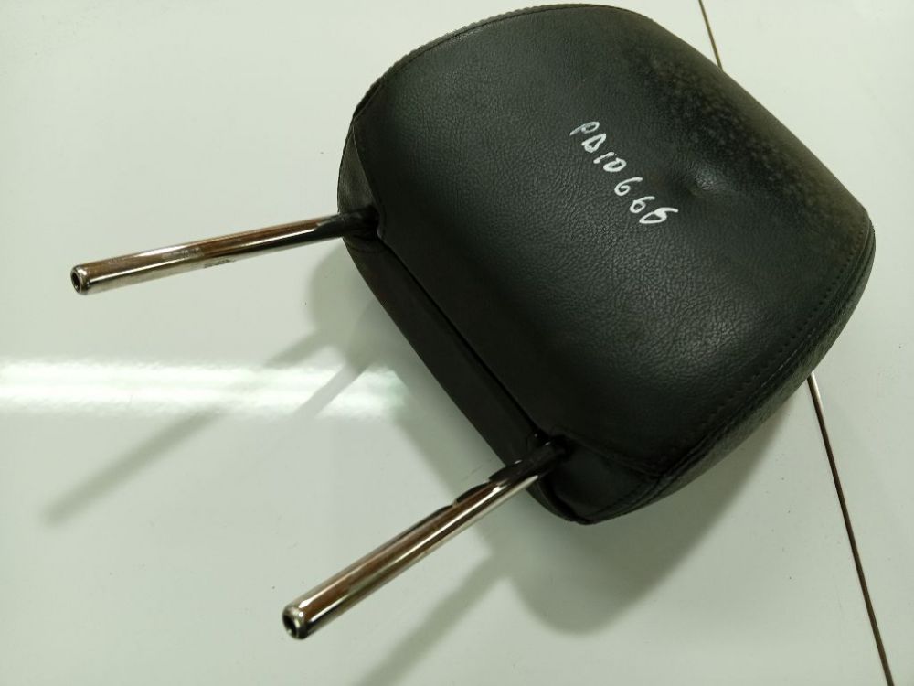 Mazda 6 2004 Seat headrest