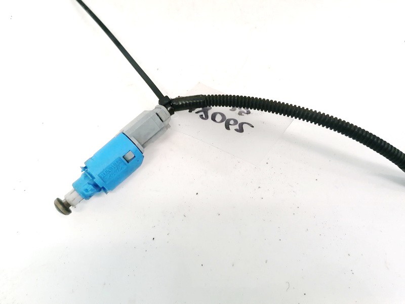 8200168239B Renault Scenic 2003 Brake Light Switch (sensor) - Switch (Pedal Contact)