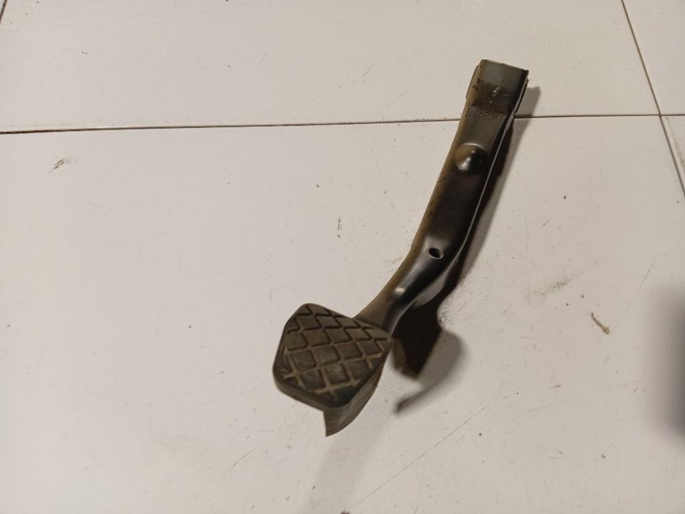 Audi A3 2006 Pedał hamulca