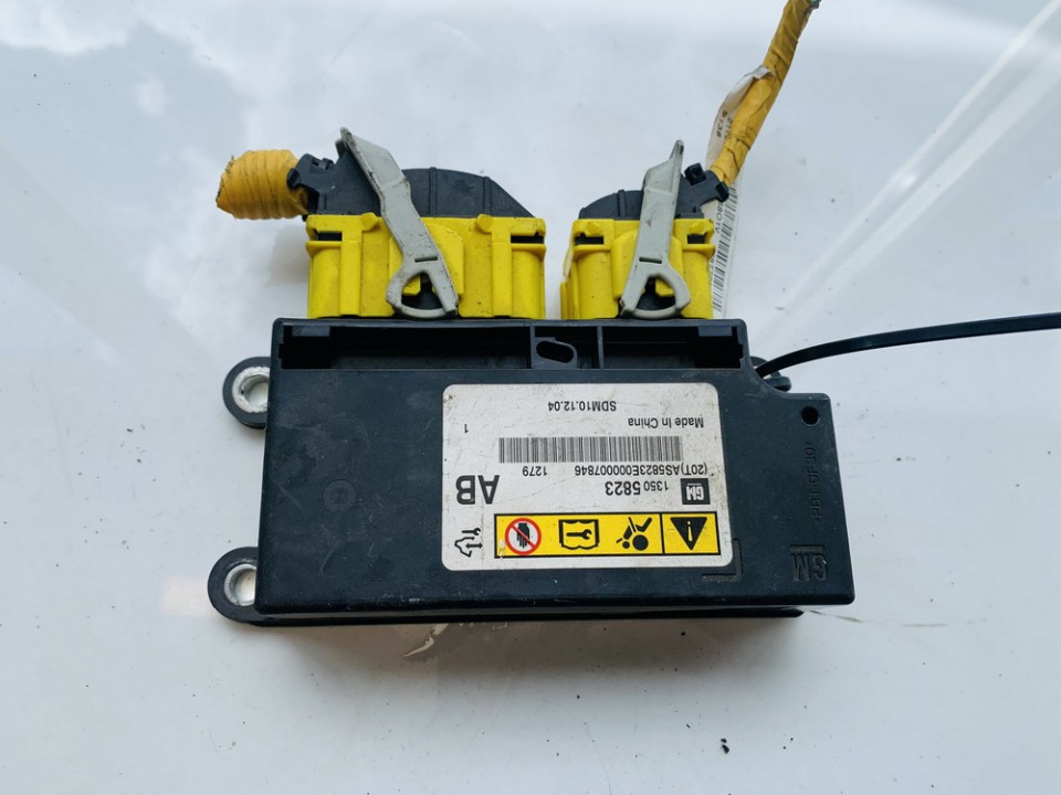 13505823 Chevrolet Cruze 2009 SRS gaisa spilvena dators – gaisa spilvenu vadības bloks