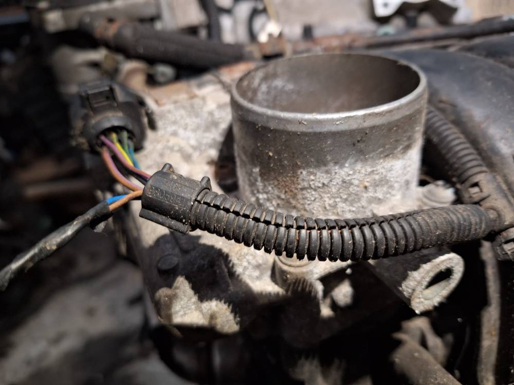 03C133062A Volkswagen Golf 2004 High Flow Throttle Body Valve (Air Control Valve) - Thumbnail 2