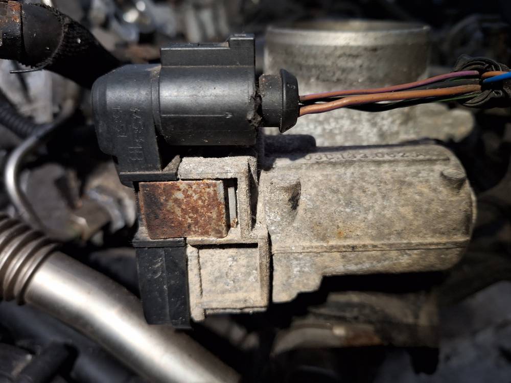 03C133062A Volkswagen Golf 2004 High Flow Throttle Body Valve (Air Control Valve) - Thumbnail 3