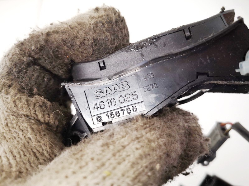 4616025 SAAB 9-5 1998 Papildomi vairo mygtukai - Thumbnail 3