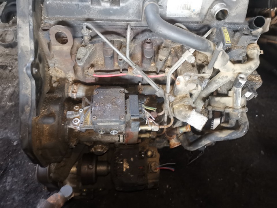 C9DA Ford Focus 1999 Engine - Thumbnail 3
