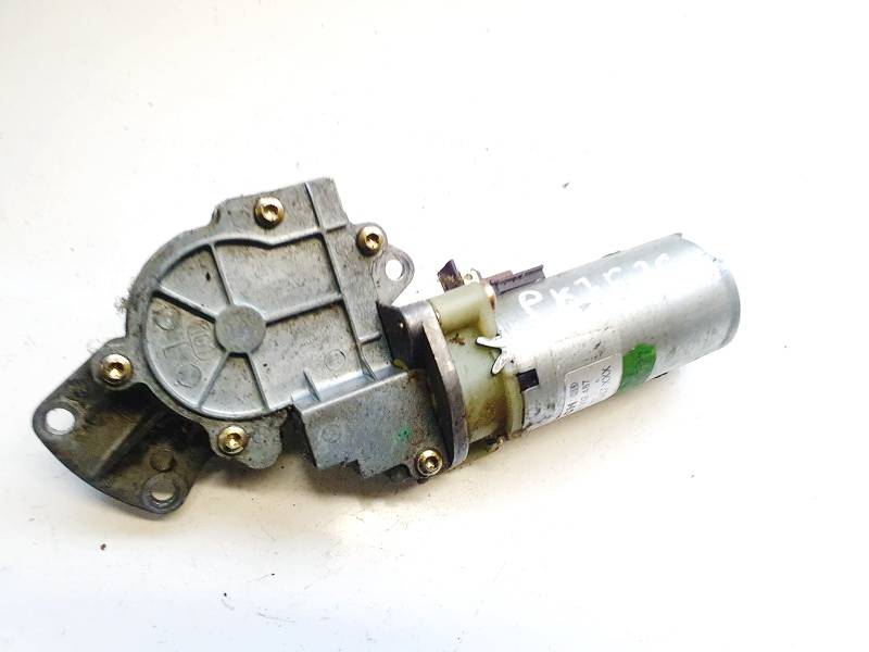 0130002487 Audi A6 1999 Sēdekļa motors - PRIEKŠA PA KREISI