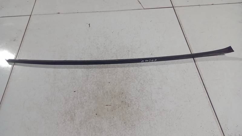 3C0854328A Volkswagen Passat 2006 Glass trim tape - FRONT
