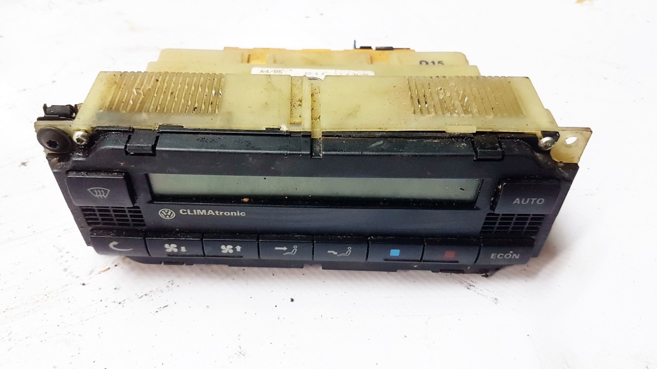 3B1907044A Volkswagen Passat 1998 Climate Control Panel (heater control switches)