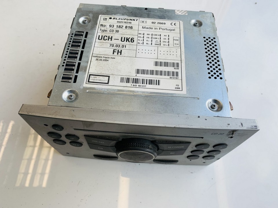 93182816 Opel Tigra 2005 Radio samochodowe