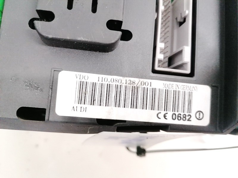 110080128 Audi A6 2004 Щиток приборов - Автомобильный спидометр - Thumbnail 3