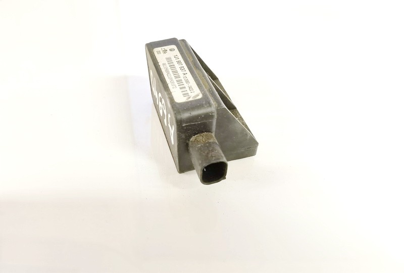 1J1907637A Volkswagen Beetle 2000 Esp Accelerator Sensor (ESP Control Unit) - Thumbnail 3