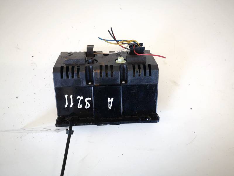 7700822081 Renault Laguna 1996 Dashboard Radio Display (Clock,Info Monitor,BORD COMPUTER) - Thumbnail 2