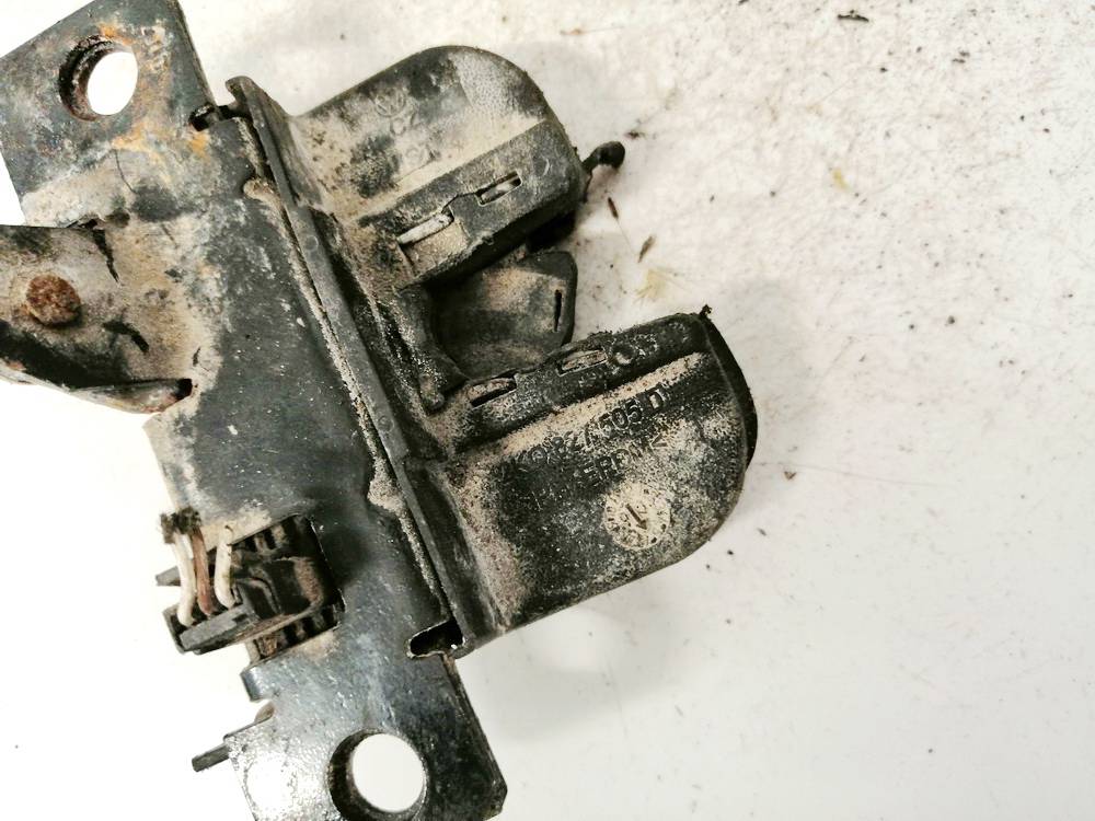 2K0827505D Volkswagen Caddy 2005 Zamek tylnej klapy - TYLNE - Thumbnail 3