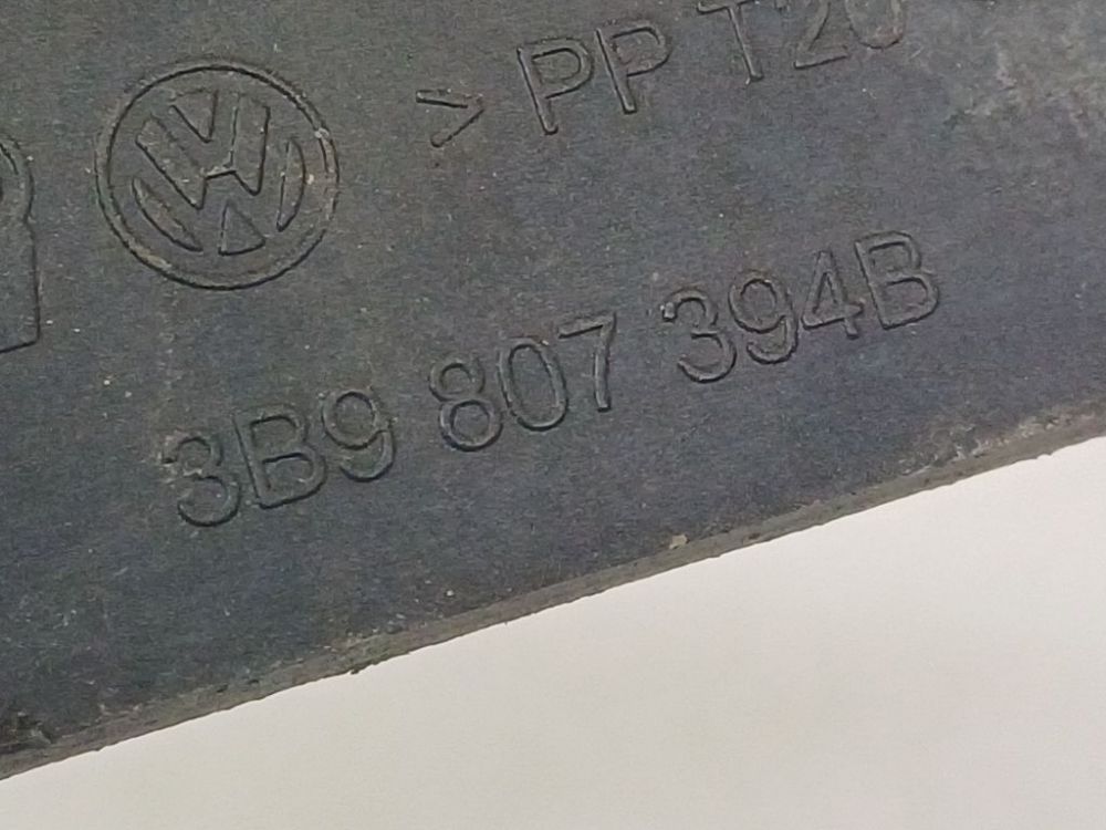 3B9807394B Volkswagen Passat 2001 Bumper mounts (BUMPER BRACKET) - REAR RIGHT - Thumbnail 4