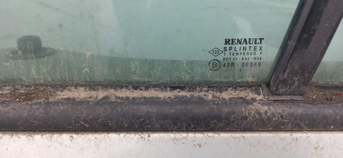 PILKA Renault Scenic 2000 Dreieck, Dreieckscheibe, Fenster Vorne Linke - Thumbnail 2