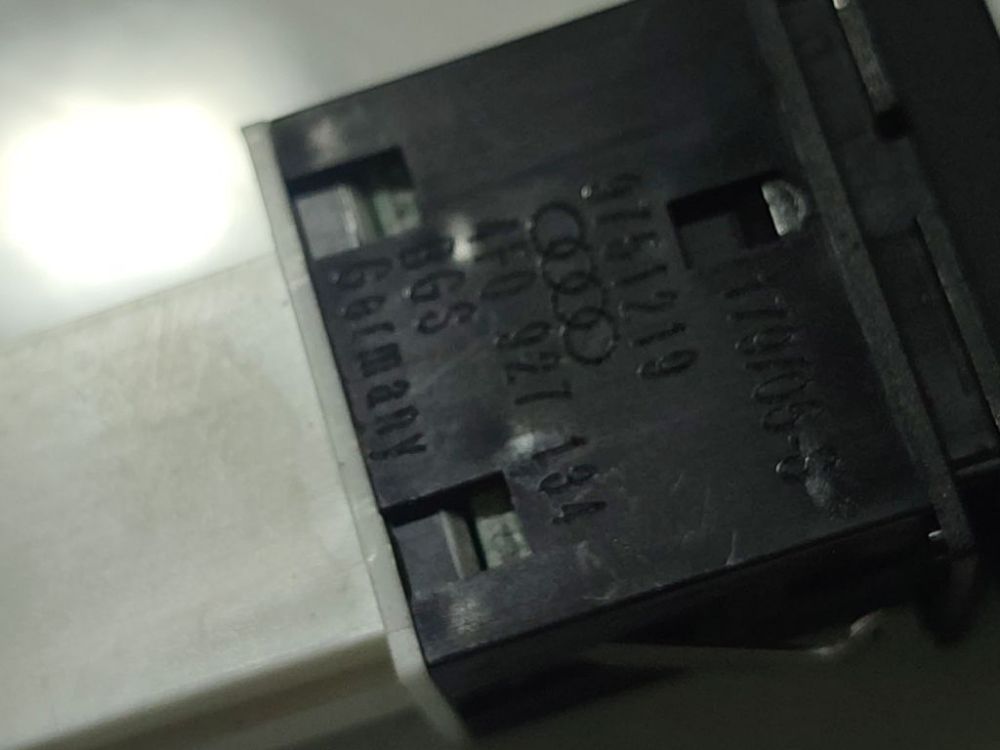 9151219 Audi A6 2005 ESP Switch Button - Thumbnail 4