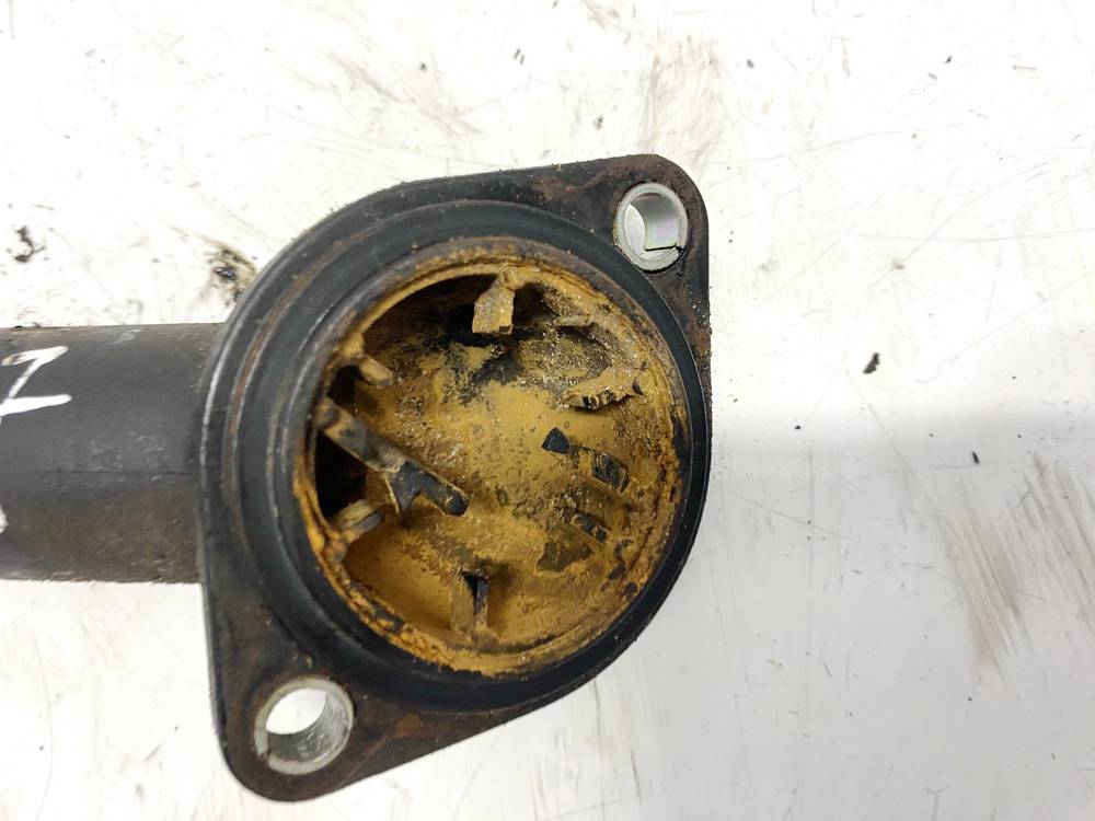 06B121121 Volkswagen Passat 2000 Thermostat Housing (Flange) - Thumbnail 3