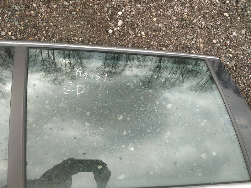 AS2 Skoda Superb 2011 Duru stiklas G.D.