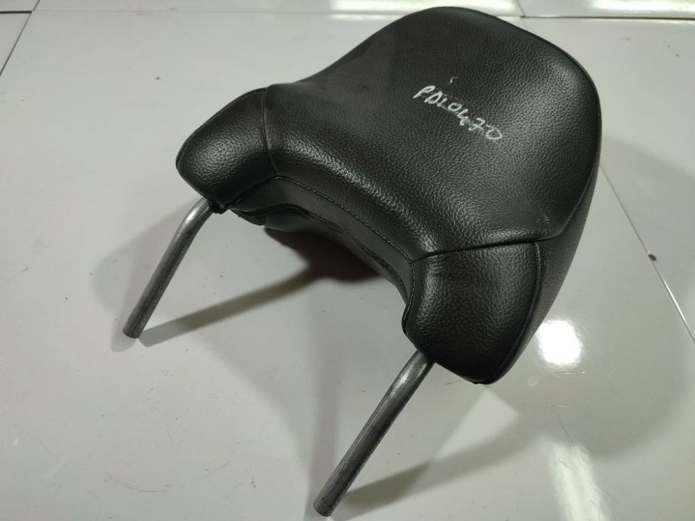 Volvo S60 2004 Zagłówek fotela