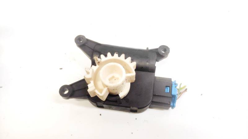 0132801337 Volkswagen Touran 2004 Heater Vent Flap Control Actuator Motor - Thumbnail 2