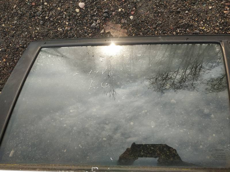 AS2 Toyota Avensis 2003 Szyba drzwi - TYLNE LEWE