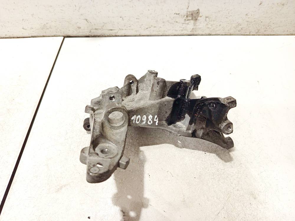 9684613880 Peugeot Partner 2009 Wspornik silnika