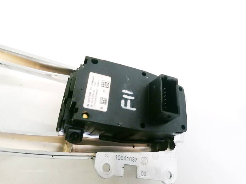 921759401 BMW 5-Series 2013 Interrupteur Frein à Main - Thumbnail 3