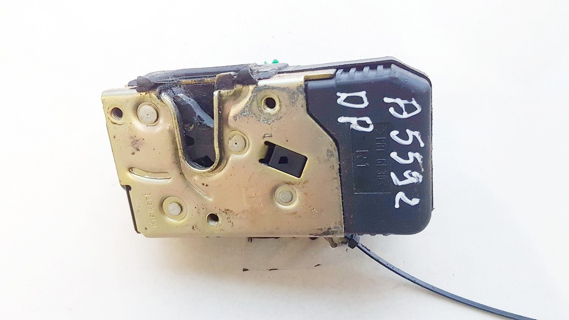90507060AD Opel Vectra 1998 Door Lock Mechanism - FRONT RIGHT