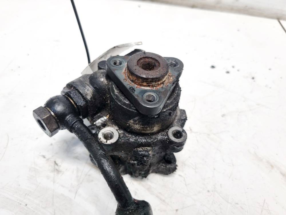 059145255B Audi A6 2005 Power Direction Pompe - Thumbnail 2