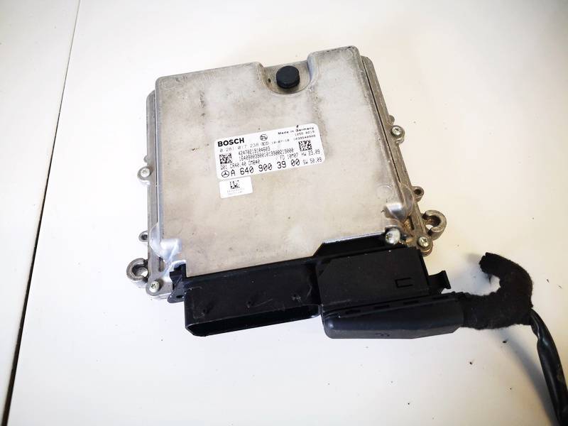 A6409003900 Mercedes-Benz B-CLASS 2010 ECU Engine Computer (Engine Control Unit)