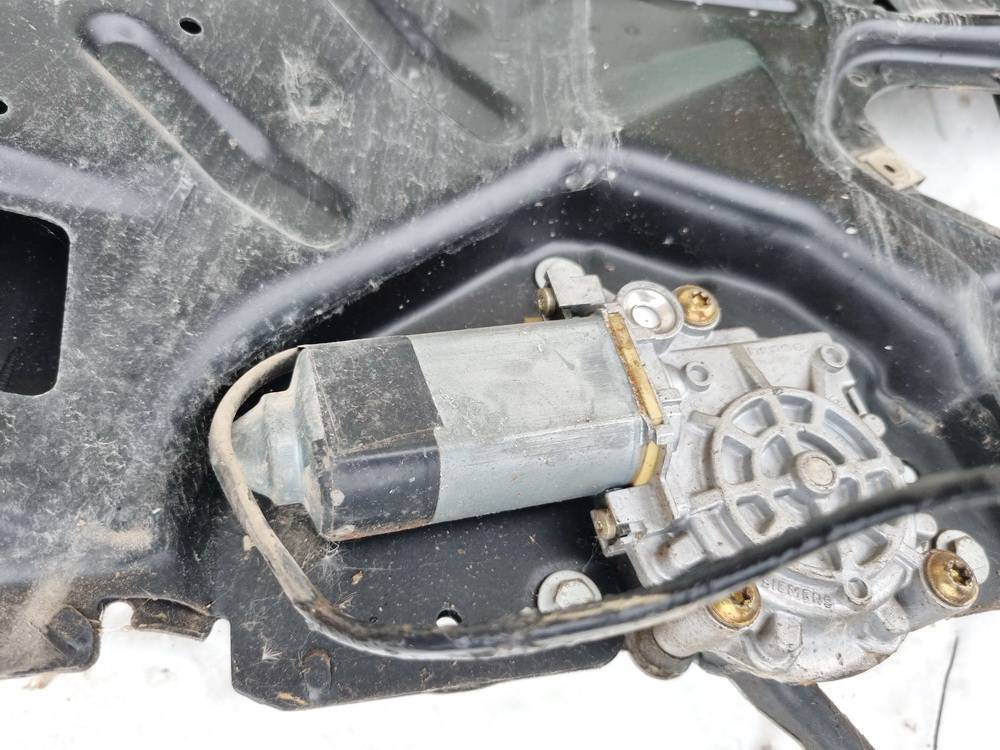 0531826101 Audi A6 1995 Window Motor - FRONT RIGHT - Thumbnail 3