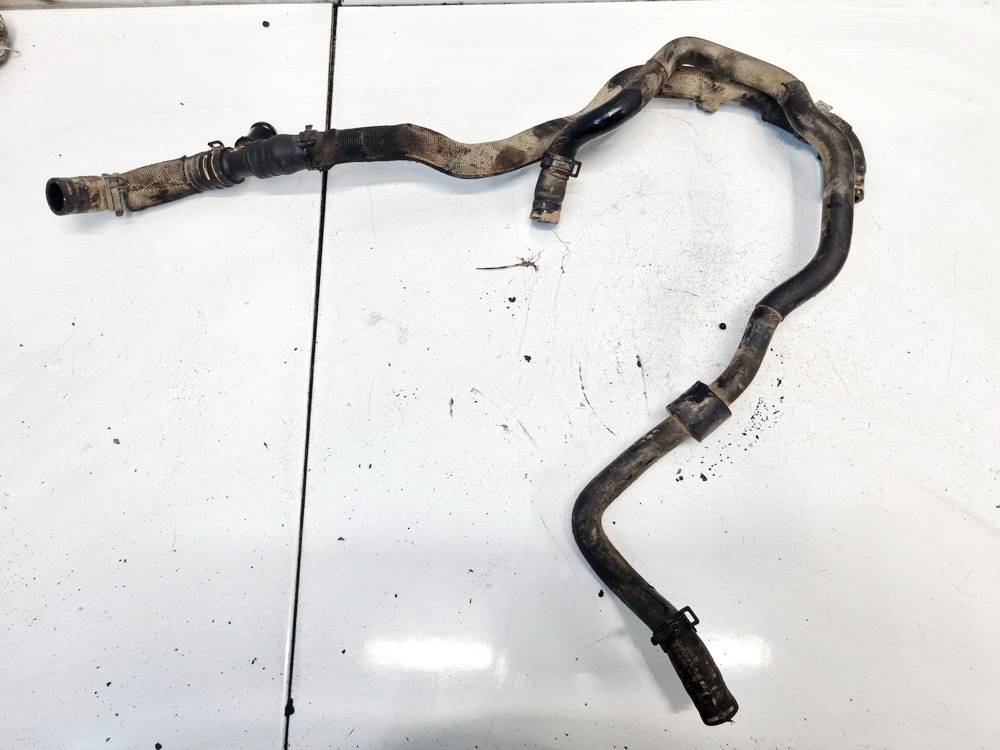 Audi Q3 2014 Manguera-Tubo del líquido refrigerante