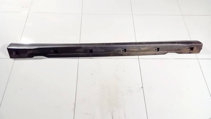 24465366 Opel Vectra 2002 Right Sill Moulding